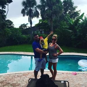 Meet your Posher, Carly